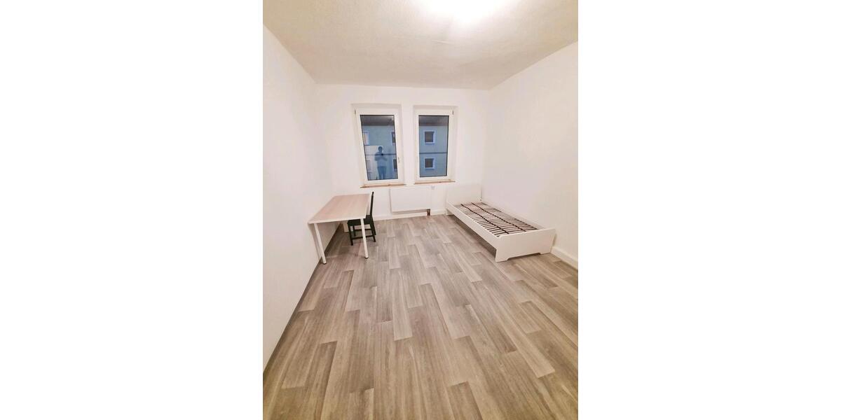 Wohnen auf Zeit Nürnberg Gleißhammer - 3 Zimmer, 61 m&sup2;, 320&euro; | Angebot:24478990