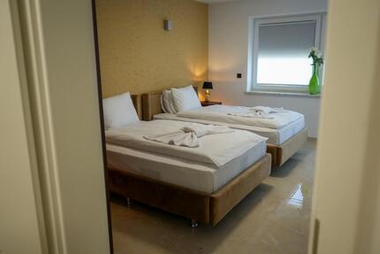 Wohnen auf Zeit Garbsen Berenbostel - 3 Zimmer, 75 m&sup2;, 99&euro; | Angebot:25053530