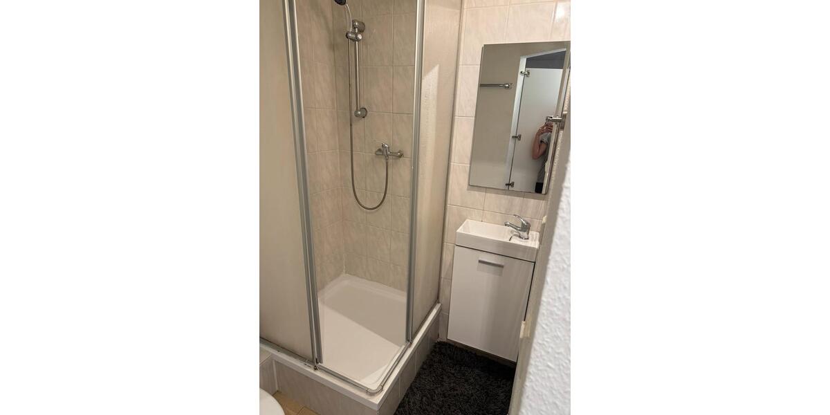 Etagenwohnung Lenningen - 1 Zimmer, 12 m&sup2;, 380&euro; | Angebot:26697092