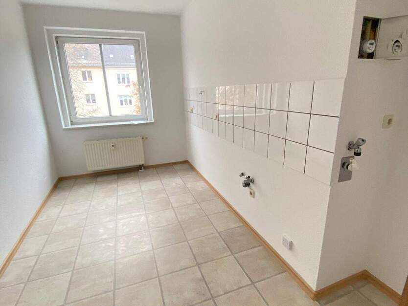 *Zeißstr. * 2 Raum Wohnung mit Balkon ! 3 zimmer