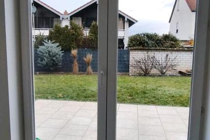 Wohnung Hennef (Sieg) - 3 Zimmer, 90 m&sup2;, 1.100&euro; | Angebot:25231628