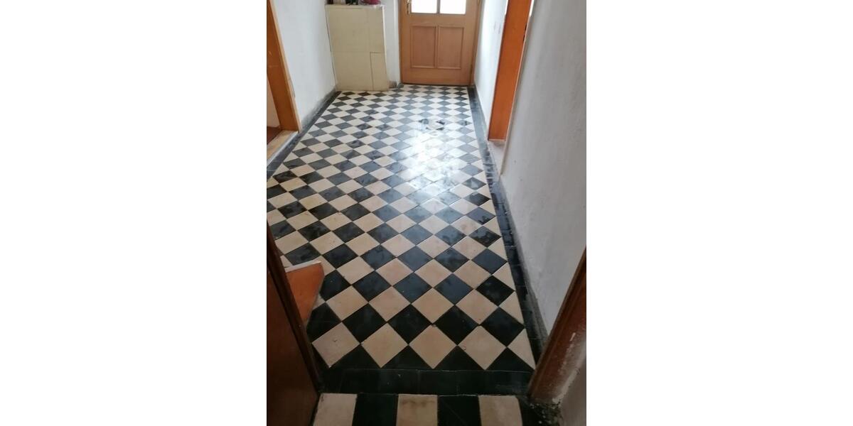 Bauernhaus, Landhaus Oettingen in Bayern - 7 Zimmer, 170 m&sup2;, 650&euro; | Angebot:24512515