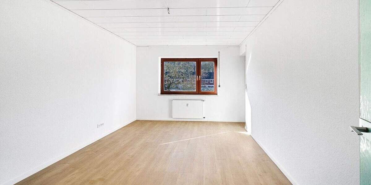 Etagenwohnung Lünen Altlünen - 3 Zimmer, 104 m&sup2;, 1.050&euro; | Angebot:25821834