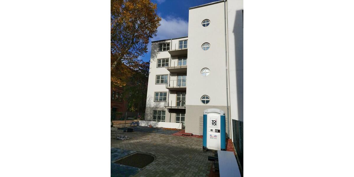 Neubau- großzügige Erdgeschosswohnung mit Souterrain- ab 15.01.26 4 zimmer