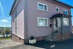 Etagenwohnung Neukirchen - 3 Zimmer, 120 m&sup2;, 1.400&euro; | Angebot:26148673