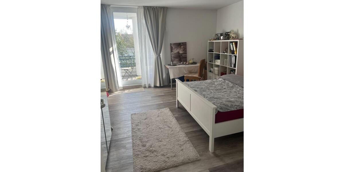 Etagenwohnung Rastede - 2 Zimmer, 74 m&sup2;, 880&euro; | Angebot:25415066