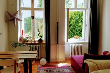Wohnung Berlin Charlottenburg-Wilmersdorf - 1.5 Zimmer, 32 m&sup2;, 900&euro; | Angebot:26477664