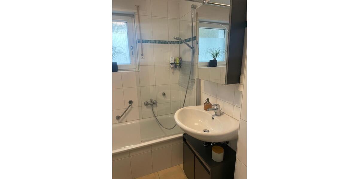Etagenwohnung Reinheim - 3 Zimmer, 70 m&sup2;, 700&euro; | Angebot:24877263