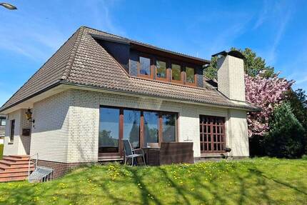 Haus Jork Ladekop - 3 Zimmer, 145 m&sup2;, 1.300&euro; | Angebot:26499886
