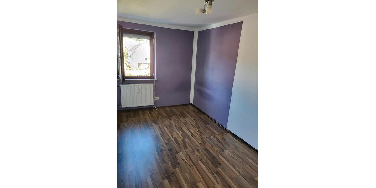 Etagenwohnung Hausach - 3 Zimmer, 65 m&sup2;, 780&euro; | Angebot:26692444