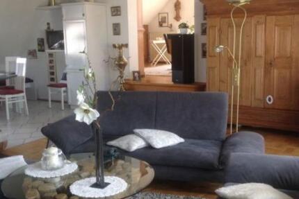 Haus Flieden - 3 Zimmer, 150 m&sup2;, 1.350&euro; | Angebot:23335444