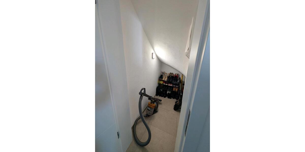 Doppelhaushälfte Karlskron - 4.5 Zimmer, 146 m&sup2;, 1.990&euro; | Angebot:26278689