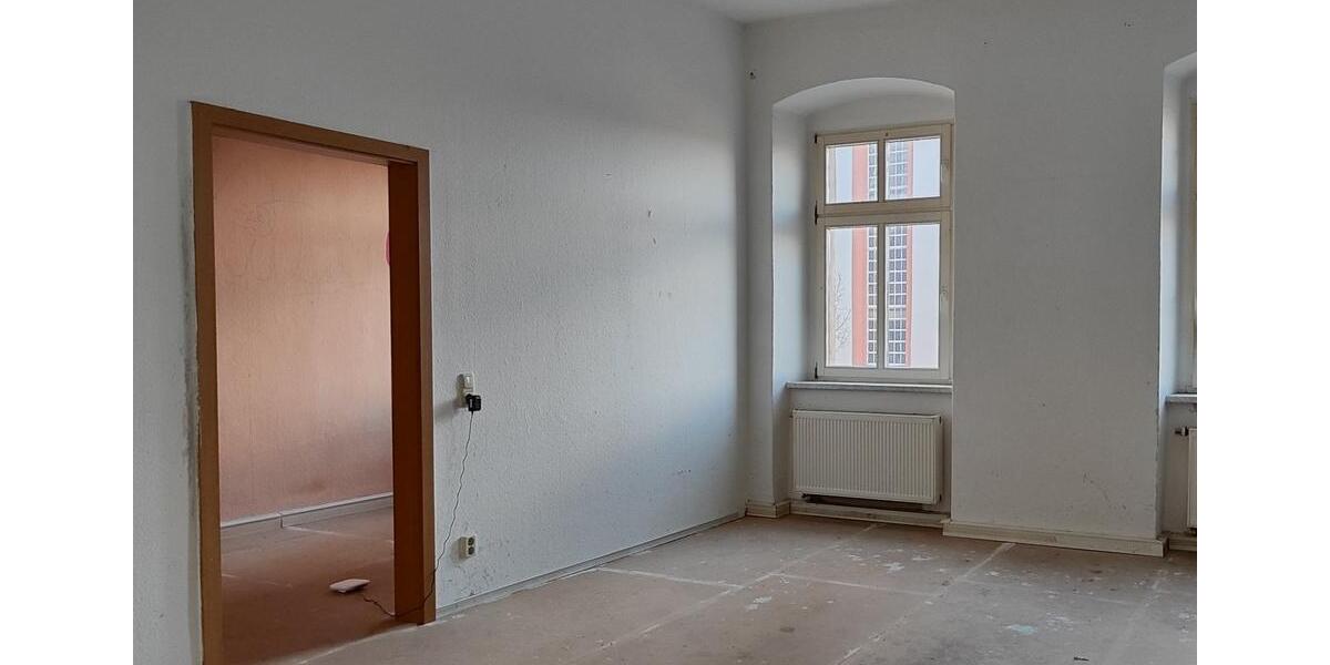 Etagenwohnung Roßwein - 3 Zimmer, 60 m&sup2;, 270&euro; | Angebot:26011097