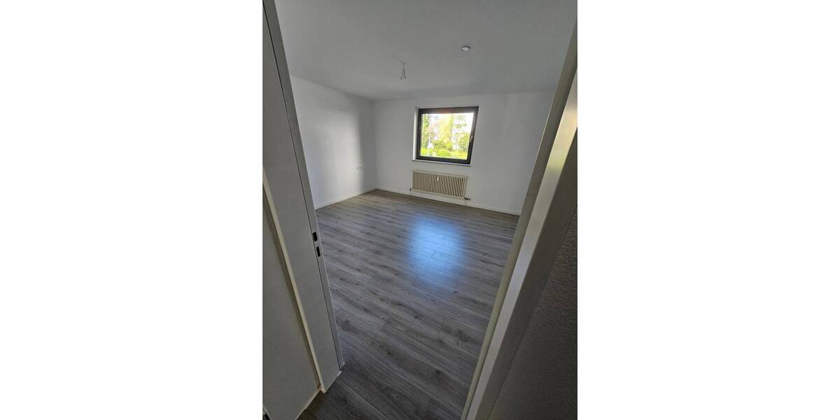 Etagenwohnung Saarbrücken / Schönbach St Arnual - 2 Zimmer, 64 m&sup2;, 640&euro; | Angebot:26310316
