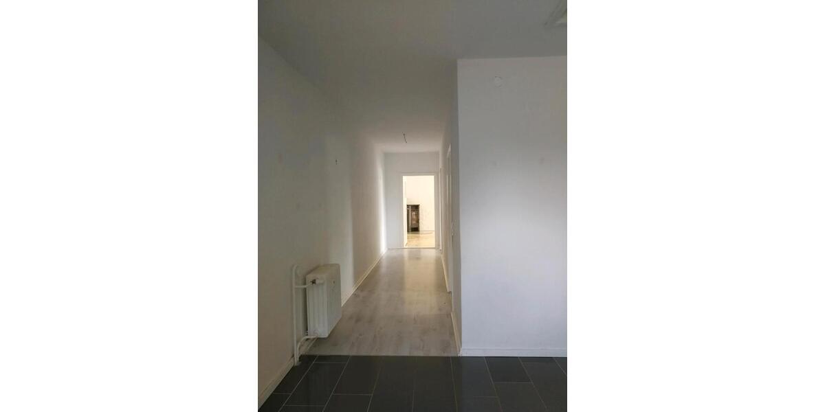 Etagenwohnung Storkow (Mark) - 4 Zimmer, 110 m&sup2;, 1.250&euro; | Angebot:25332208