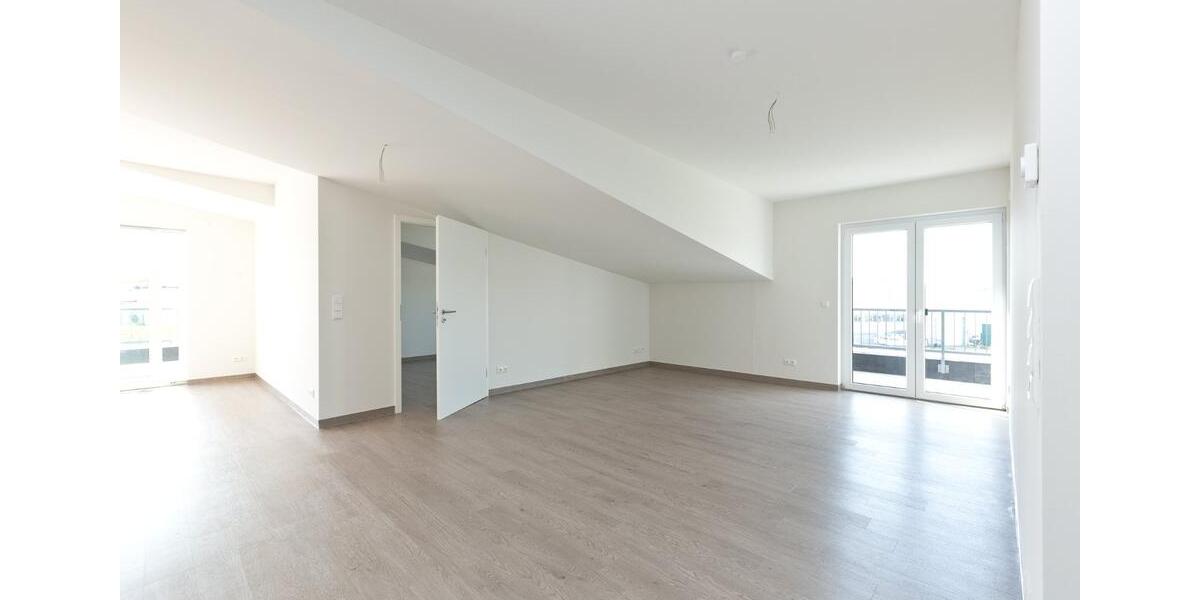 Etagenwohnung Waren (Müritz) - 3 Zimmer, 125 m&sup2;, 1.996&euro; | Angebot:24768300