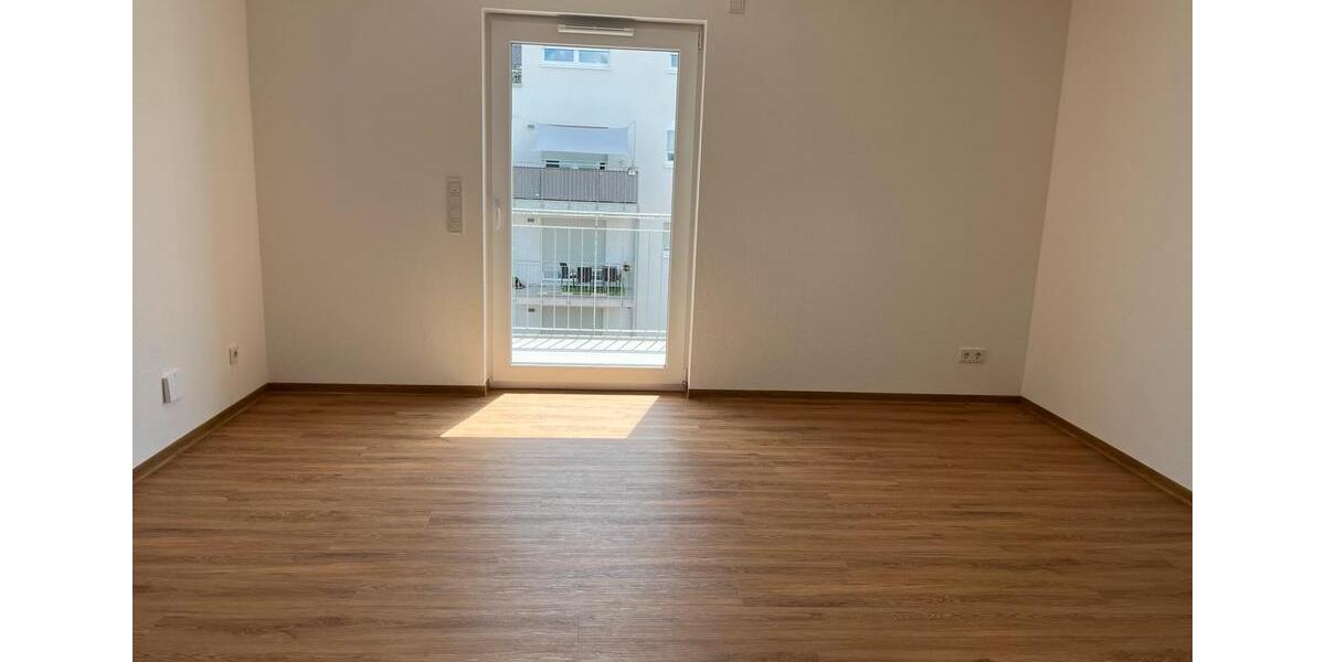 Dachgeschoßwohnung Homburg - 4 Zimmer, 96 m&sup2;, 1.400&euro; | Angebot:26295598