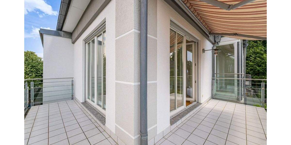 Etagenwohnung München Trudering-Riem - 4 Zimmer, 122 m&sup2;, 2.370&euro; | Angebot:25336192