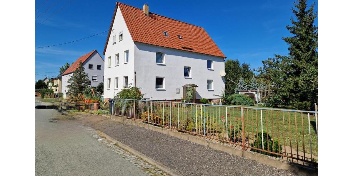 Etagenwohnung Zeithain - 2 Zimmer, 48 m&sup2;, 250&euro; | Angebot:25559076