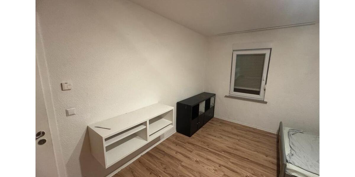 Wohnen auf Zeit Esslingen am Neckar Oberesslingen - 1 Zimmer, 20 m&sup2;, 635&euro; | Angebot:24655818