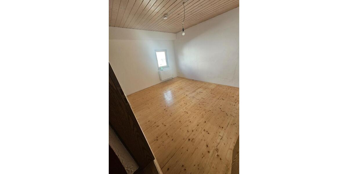 Einfamilienhaus Gammertingen - 4.5 Zimmer, 82 m&sup2;, 850&euro; | Angebot:25935048