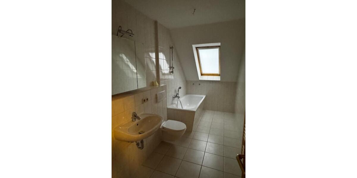 Reihenmittelhaus zur Miete in bevorzugter Wohnlage von Hettstedt 3 zimmer