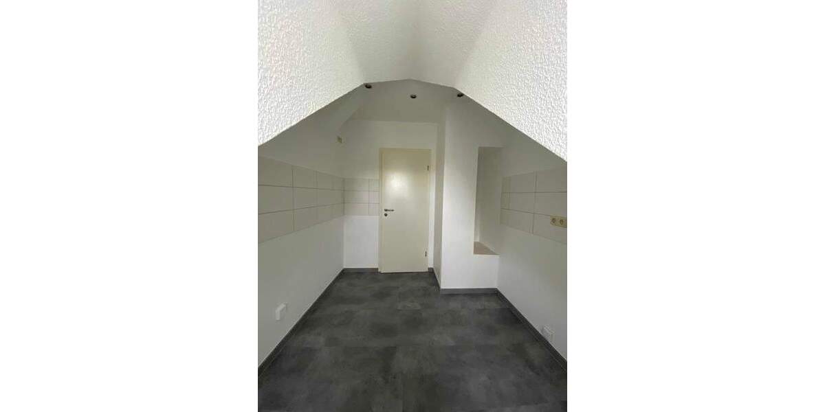 Etagenwohnung Frankenberg Frankenberg - 3 Zimmer, 56 m&sup2;, 310&euro; | Angebot:24529970