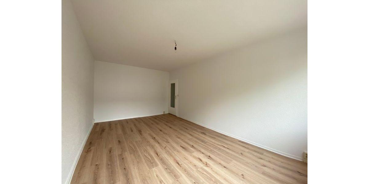 Etagenwohnung Schwerin Altstadt - 3 Zimmer, 83 m&sup2;, 549&euro; | Angebot:26252562