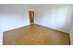 Schöne 3 ZW + EssZimmer mit 35 m² Terrasse in ruhiger Lage