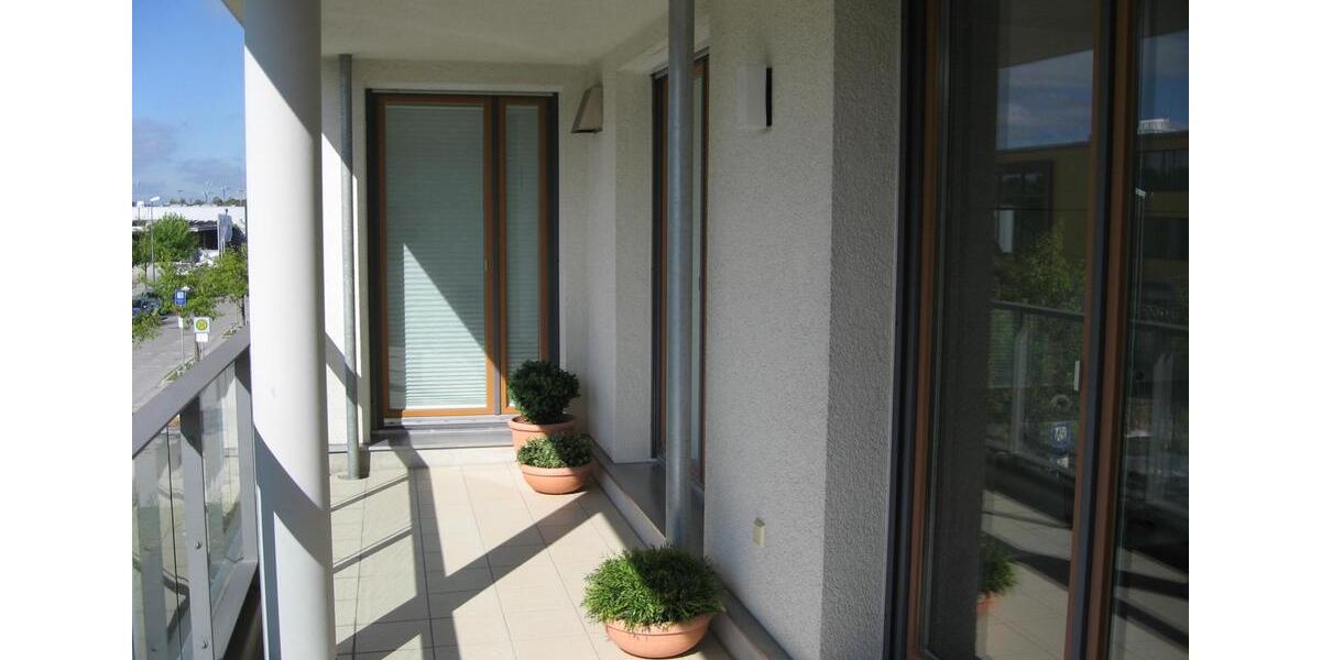 Etagenwohnung München Nymphenburg - 4 Zimmer, 98 m&sup2;, 2.400&euro; | Angebot:26644959