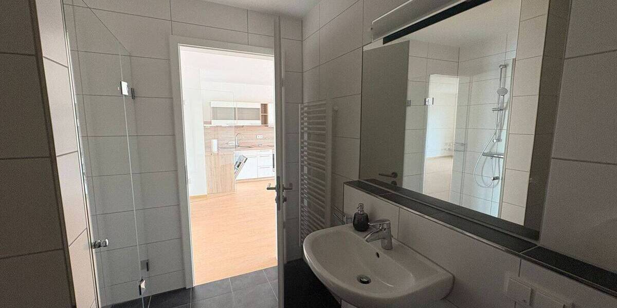 Etagenwohnung Amberg - 2 Zimmer, 64 m&sup2;, 700&euro; | Angebot:26740279