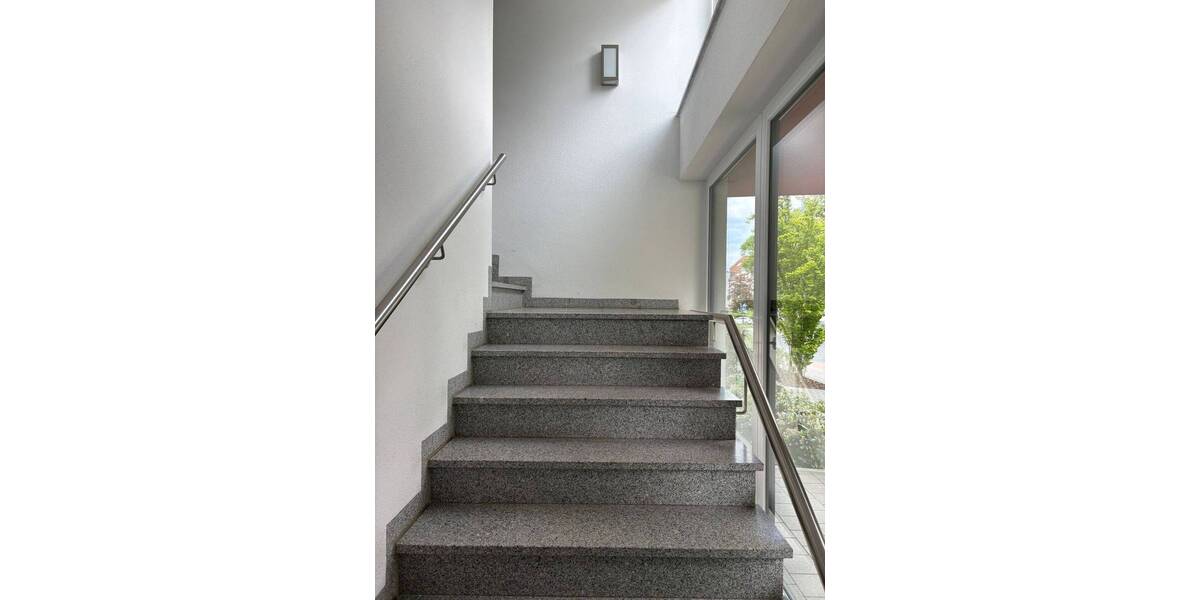 Etagenwohnung Amberg - 2 Zimmer, 64 m&sup2;, 700&euro; | Angebot:26740279