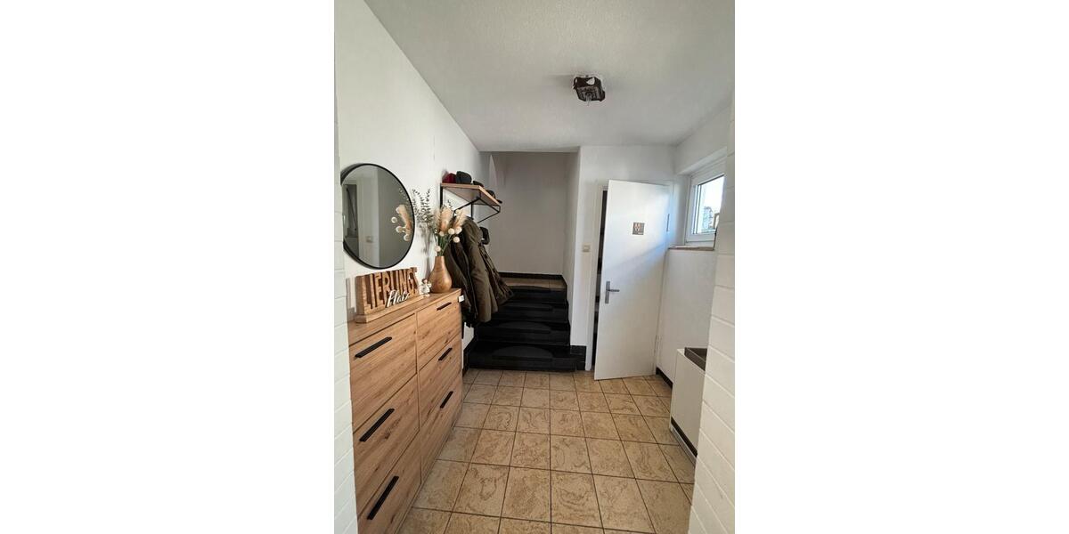 Freistehendes Einfamilienhaus mit großem Garten zur Miete! 7 zimmer