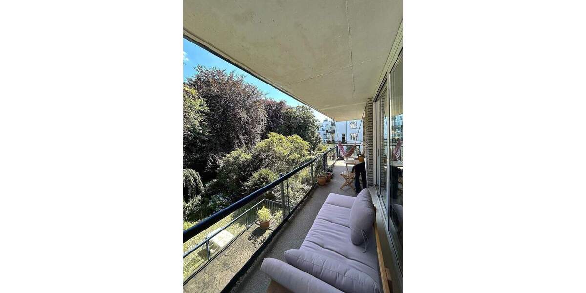 Etagenwohnung Hamburg Uhlenhorst - 3 Zimmer, 121 m&sup2;, 2.600&euro; | Angebot:24545946