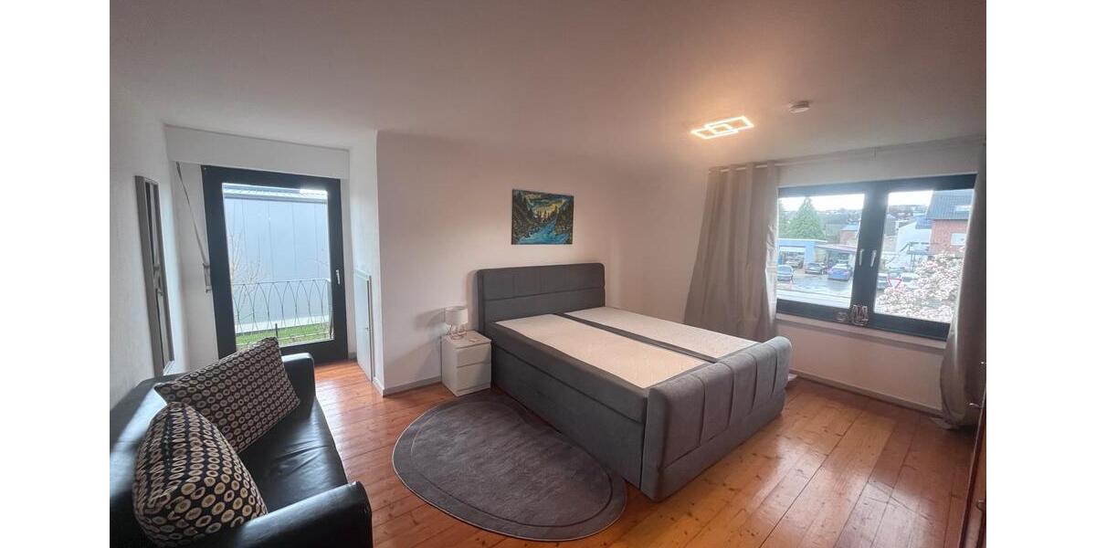 Wohnen auf Zeit Bornheim - 3 Zimmer, 23 m&sup2;, 600&euro; | Angebot:26628638