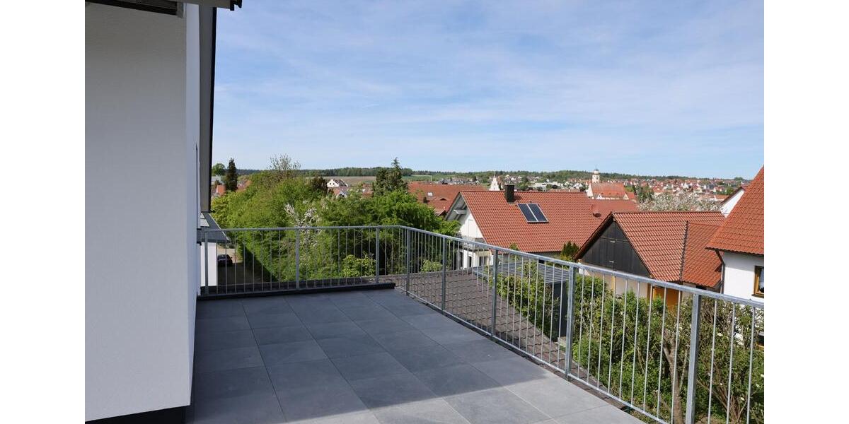 Dachgeschoßwohnung Monheim - 3 Zimmer, 110 m&sup2;, 1.150&euro; | Angebot:26413703