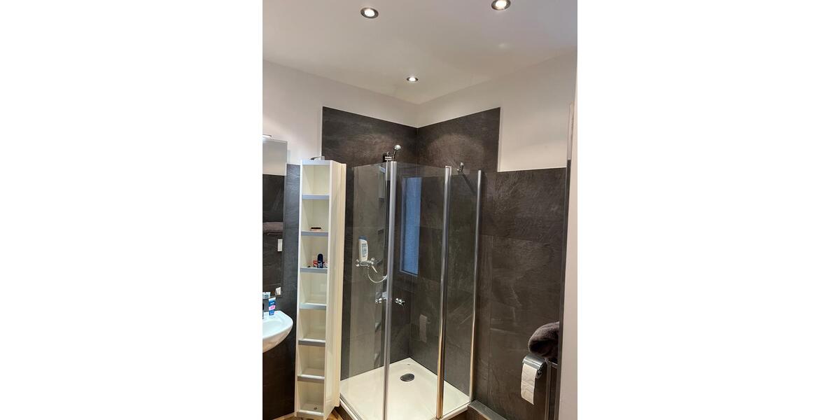 Wohnen auf Zeit Bielefeld - 4 Zimmer, 91 m&sup2;, 2.050&euro; | Angebot:26257884