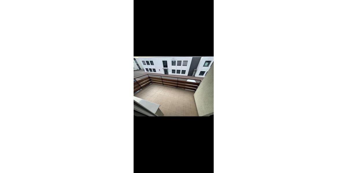Etagenwohnung Neckarsulm - 3.5 Zimmer, 80 m&sup2;, 1.150&euro; | Angebot:26670391
