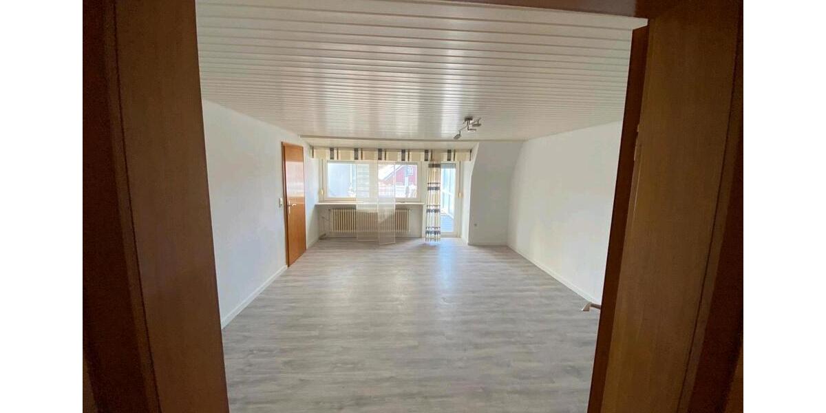 Etagenwohnung Apen - 4 Zimmer, 110 m&sup2;, 900&euro; | Angebot:25919874