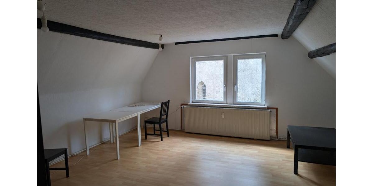 Dachgeschoßwohnung Jena Burgau - 2 Zimmer, 66 m&sup2;, 850&euro; | Angebot:25902656