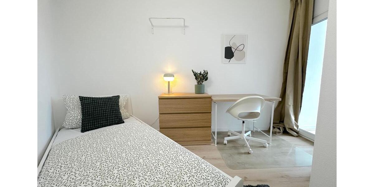 Einfamilienhaus Frankfurt am Main Bonames - 8 Zimmer, 62 m&sup2;, 500&euro; | Angebot:23175666