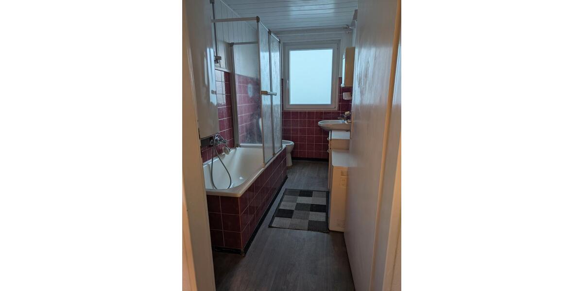 Einfamilienhaus Schönbrunn im Steigerwald - 2 Zimmer, 60 m&sup2;, 600&euro; | Angebot:26628090