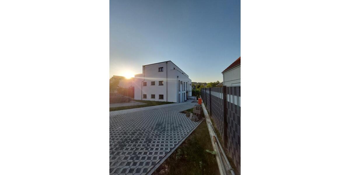 Etagenwohnung Grävenwiesbach - 4 Zimmer, 115 m&sup2;, 1.677&euro; | Angebot:26699236