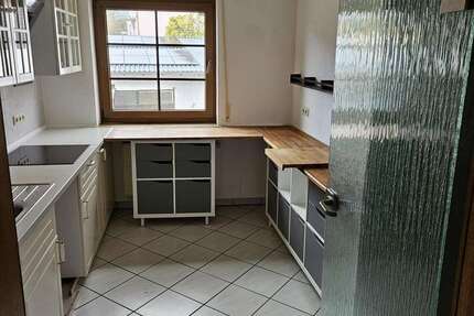 Wohnung Ingelheim am Rhein - 3 Zimmer, 97 m&sup2;, 1.100&euro; | Angebot:24821365