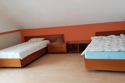 Wohnen auf Zeit Seelze - 5 Zimmer, 156 m&sup2;, 400&euro; | Angebot:25341697