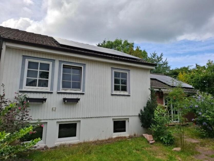 WG Neugründung in Reihenendhaus mit Garten