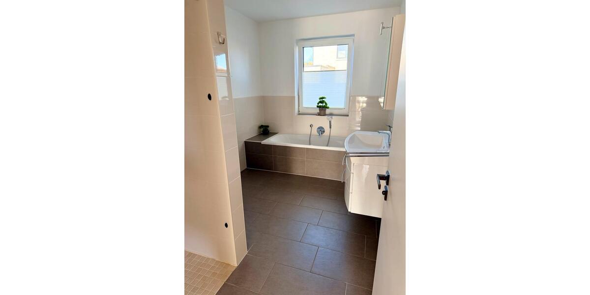 Erdgeschoßwohnung Friesoythe - 2 Zimmer, 65 m&sup2;, 750&euro; | Angebot:26382316