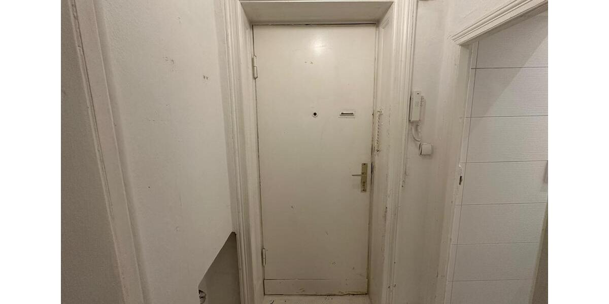 Erdgeschoßwohnung Berlin Mitte - 1 Zimmer, 35 m&sup2;, 700&euro; | Angebot:26039261