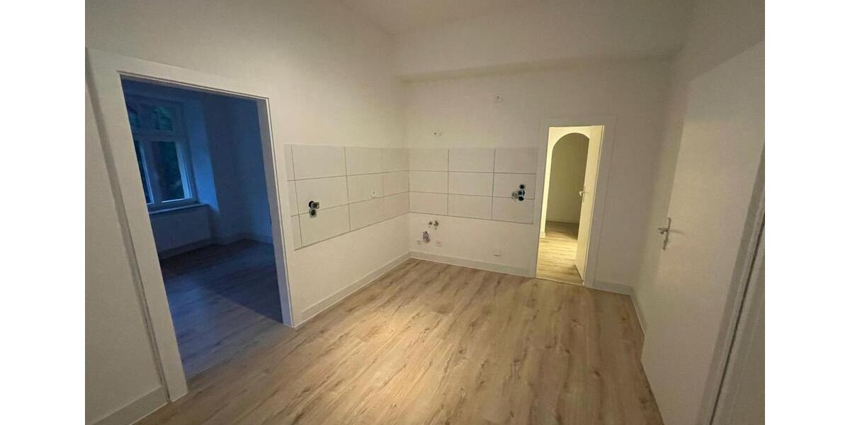 Erdgeschoßwohnung Naumburg (Saale) - 3 Zimmer, 71 m&sup2;, 470&euro; | Angebot:24436924