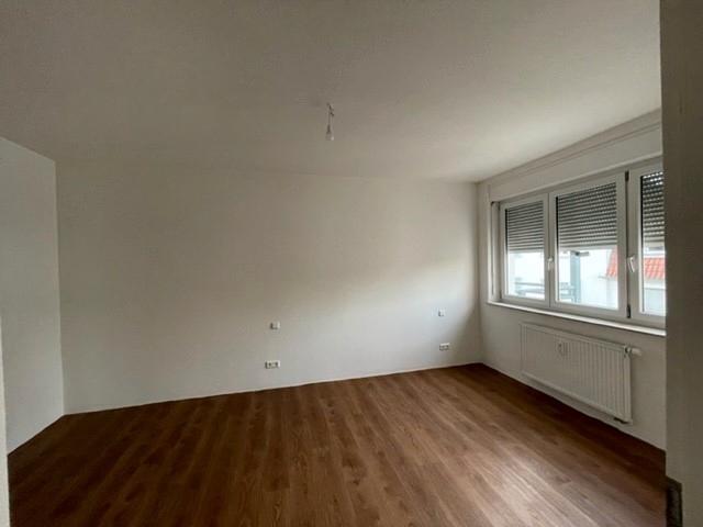 Etagenwohnung Esslingen am Neckar Brühl - 4 Zimmer, 72 m&sup2;, 811&euro; | Angebot:24876487